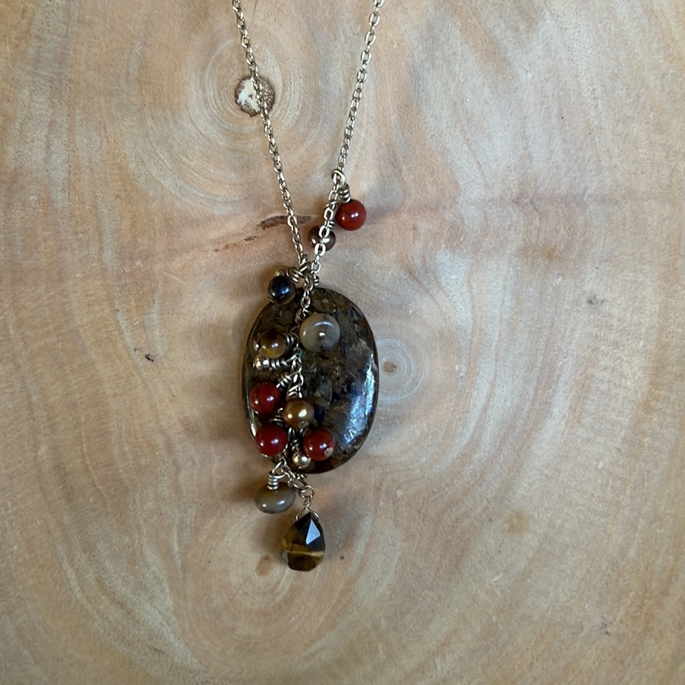 Beaded Pendant Fashion Necklace